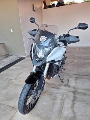 HONDA VFR 1200X HONDA VFR 1200X